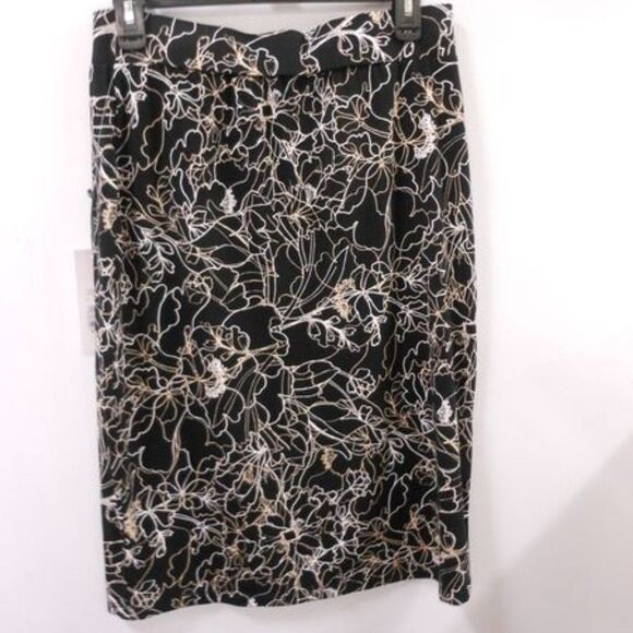 🆕Liz Claiborne Women's S Floral Black Skirt NWT